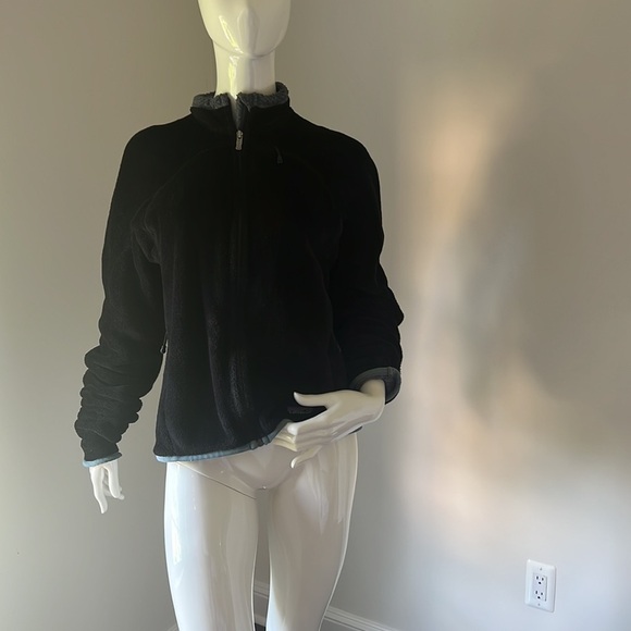 Black with grey trim women’s Patagonia zipper fleece size M - Picture 1 of 9
